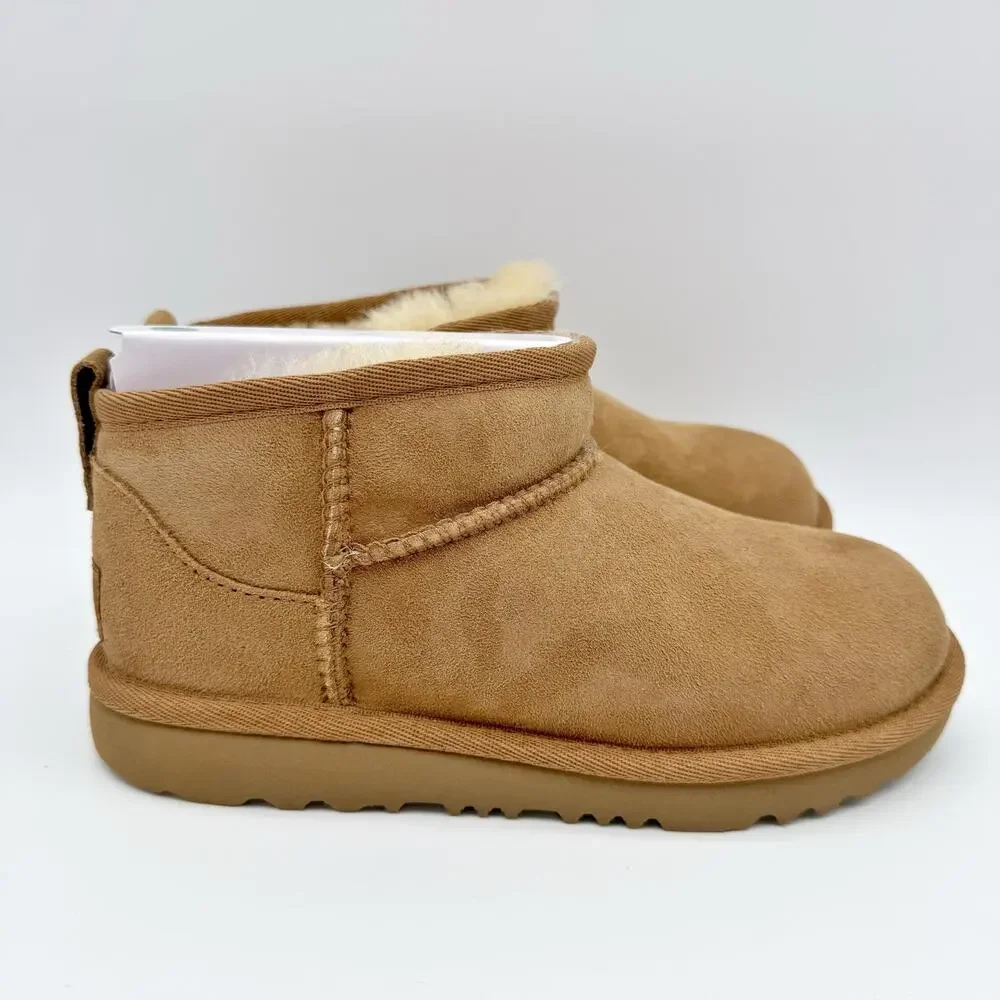 UGG Kids Classic Ultra Mini Boot US 1 EU 32.5 Chestnut Brown Sheepskin Suede NIB
